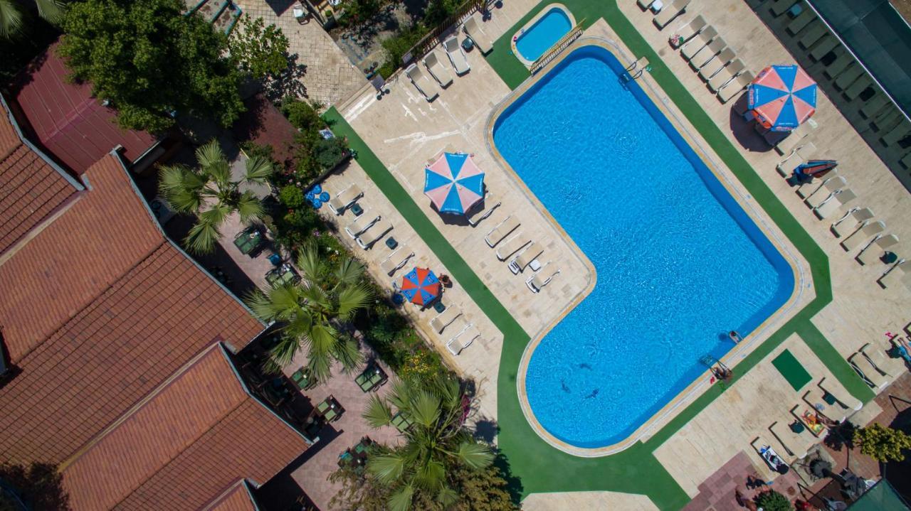 Club Pink Palace Hotel โอลลุนเดนิซ ภายนอก รูปภาพ